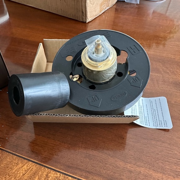 Signature Hardware Shower Pressure Valve - Picture 3 of 5